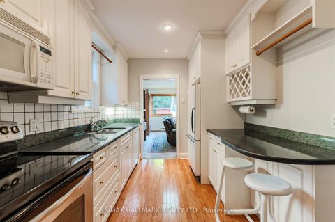 Photo 14 at 79 Parkhurst Boulevard, Leaside, Toronto