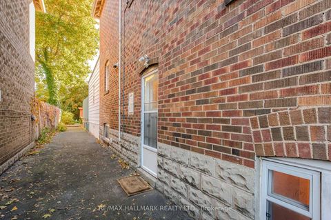 Photo 31 at 79 Parkhurst Boulevard, Leaside, Toronto