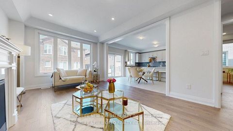 Photo 8 at 6 Speciosa Street, Oak Ridges, Richmond Hill