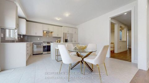 Photo 16 at 6 Speciosa Street, Oak Ridges, Richmond Hill