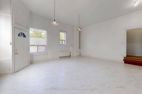 Photo 5 at 229 Bellwoods Avenue, Bellwoods, Toronto