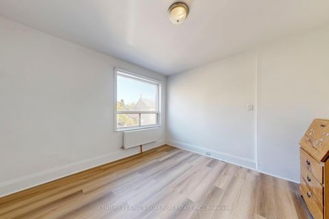 Photo 22 at 229 Bellwoods Avenue, Bellwoods, Toronto Photo 22 at 229 Bellwoods Avenue, Bellwoods, Toronto