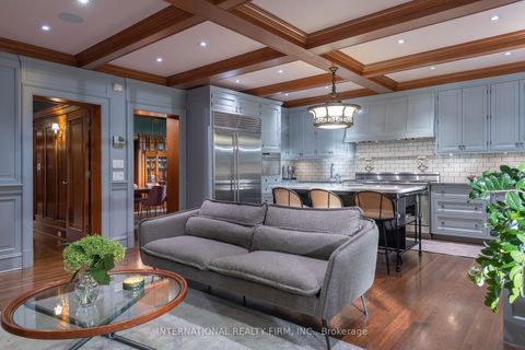 Photo 9 at 270 Indian Road, Swansea, Toronto