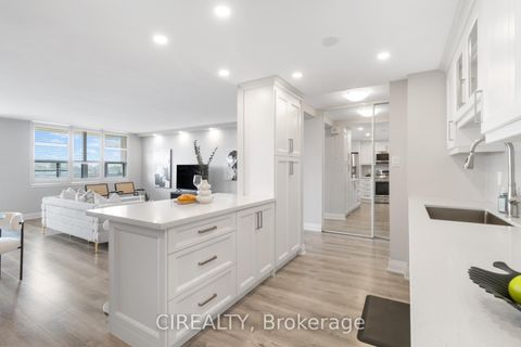 Photo 9 at 709 - 511 The West Mall, Etobicoke West Mall, Toronto