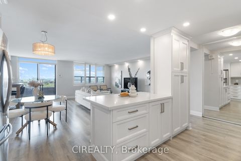 Photo 10 at 709 - 511 The West Mall, Etobicoke West Mall, Toronto