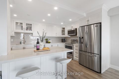 Photo 11 at 709 - 511 The West Mall, Etobicoke West Mall, Toronto