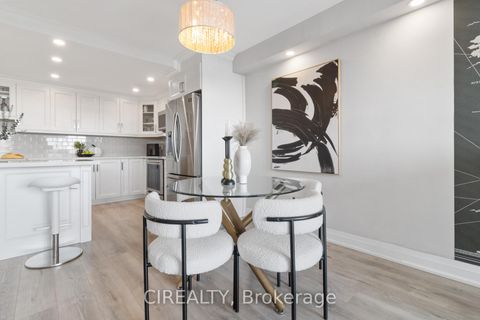 Photo 14 at 709 - 511 The West Mall, Etobicoke West Mall, Toronto