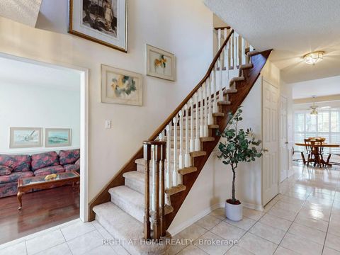 Photo 20 at 58 Samantha Circle, Doncrest, Richmond Hill