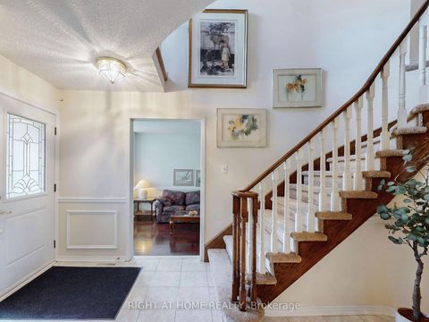 Photo 23 at 58 Samantha Circle, Doncrest, Richmond Hill