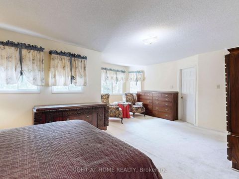 Photo 26 at 58 Samantha Circle, Doncrest, Richmond Hill