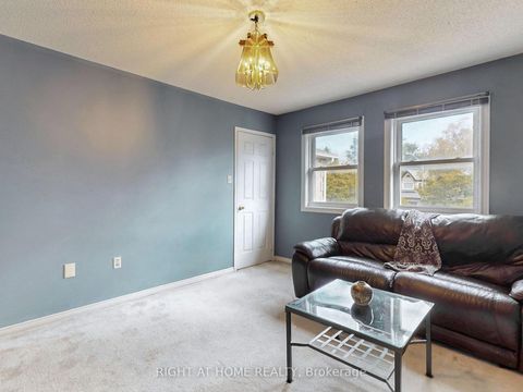 Photo 34 at 58 Samantha Circle, Doncrest, Richmond Hill