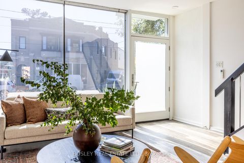 Photo 4 at 1007 Weston Road, Mount Dennis, Toronto