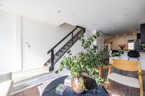 Photo 5 at 1007 Weston Road, Mount Dennis, Toronto