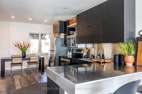 Photo 7 at 1007 Weston Road, Mount Dennis, Toronto