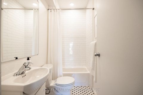 Photo 15 at 1007 Weston Road, Mount Dennis, Toronto