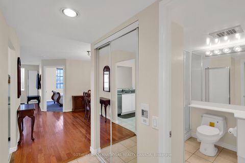 Photo 2 at 610 - 265 Ridley Boulevard, Nortown, Toronto