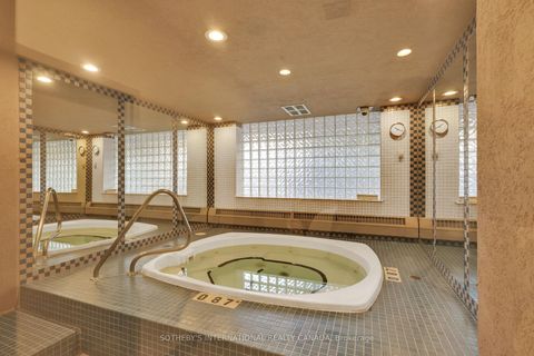 Photo 17 at 610 - 265 Ridley Boulevard, Nortown, Toronto Photo 17 at 610 - 265 Ridley Boulevard, Nortown, Toronto