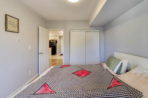 Photo 8 at 417 - 60 Mendelssohn Street, Birchmount, Toronto