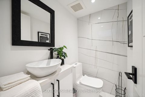 Photo 18 at 41 Dunkirk Road, East York, Toronto