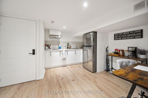 Photo 32 at 41 Dunkirk Road, East York, Toronto