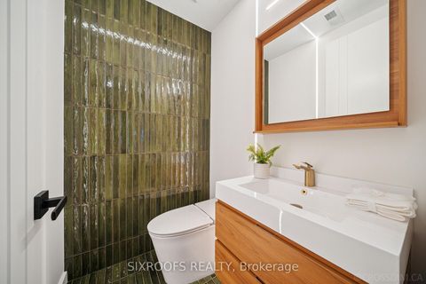 Photo 19 at 44A Alcina Avenue, Wychwood, Toronto