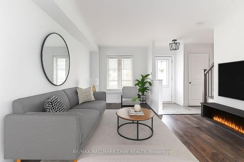 Photo 6 at 135 Trevino Circle, East Bayfield, Barrie