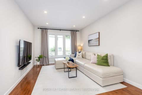 Photo 12 at 88 Sunshine Drive, Observatory, Richmond Hill