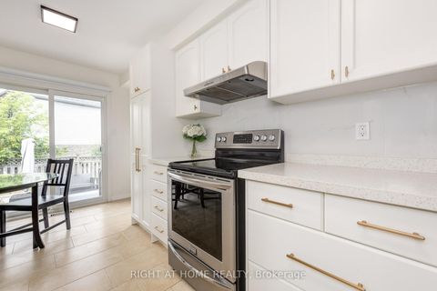 Photo 17 at 88 Sunshine Drive, Observatory, Richmond Hill