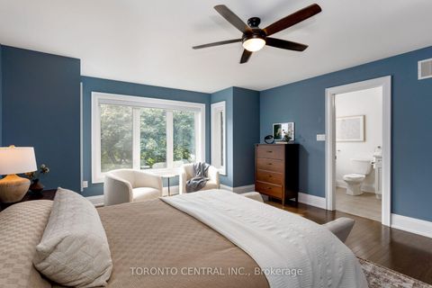 Photo 19 at 9 Chimney Swift Court, Rosethorn, Toronto