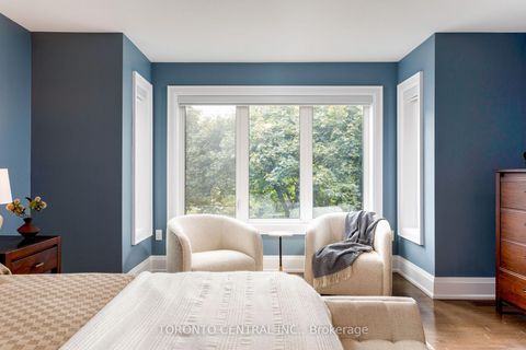 Photo 20 at 9 Chimney Swift Court, Rosethorn, Toronto