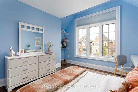 Photo 25 at 9 Chimney Swift Court, Rosethorn, Toronto