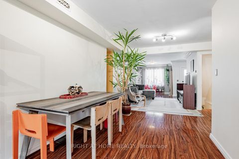 Photo 8 at 136 Avon Avenue, Smythe, Toronto