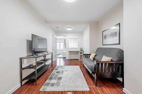 Photo 20 at 136 Avon Avenue, Smythe, Toronto