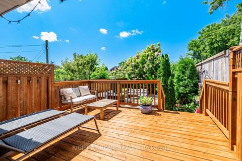 Photo 29 at 136 Avon Avenue, Smythe, Toronto