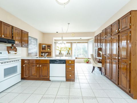 Photo 22 at 101 Leyburn Avenue, Westbrook, Richmond Hill