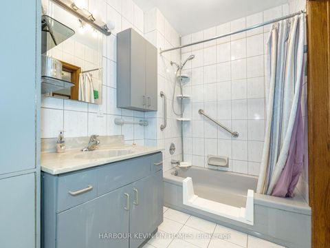 Photo 30 at 101 Leyburn Avenue, Westbrook, Richmond Hill