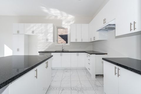 Photo 9 at 15 Monticola Avenue, Headford Business Park, Richmond Hill