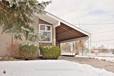 Photo 0 at 28 Bison Drive, Newtonbrook West, Toronto