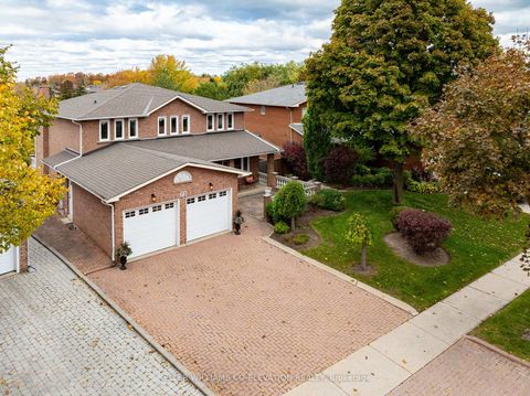 Photo 1 at 73 Queenston Crescent, East Woodbridge, Vaughan