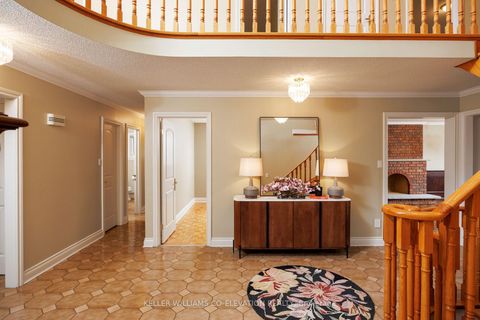 Photo 6 at 73 Queenston Crescent, East Woodbridge, Vaughan