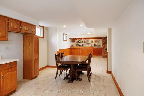 Photo 38 at 73 Queenston Crescent, East Woodbridge, Vaughan