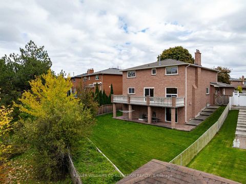 Photo 45 at 73 Queenston Crescent, East Woodbridge, Vaughan