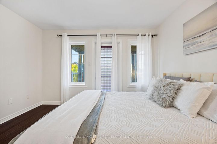 Photo 27 at 27 Barletta Drive, Patterson, Vaughan