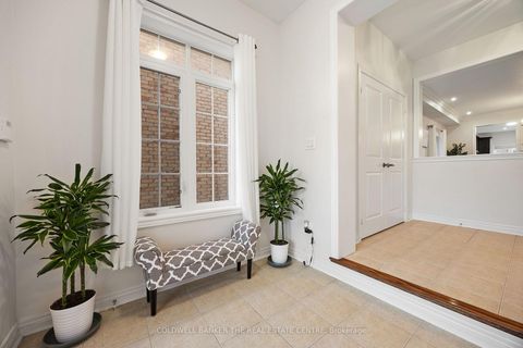 Photo 3 at 27 Barletta Drive, Patterson, Vaughan