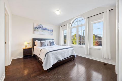 Photo 22 at 27 Barletta Drive, Patterson, Vaughan