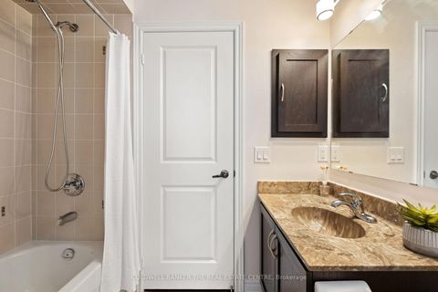 Photo 24 at 27 Barletta Drive, Patterson, Vaughan