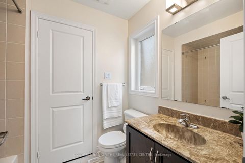 Photo 30 at 27 Barletta Drive, Patterson, Vaughan