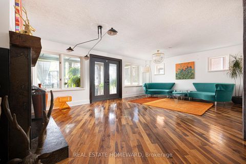 Photo 5 at 2 Park Avenue, The Beaches, Toronto