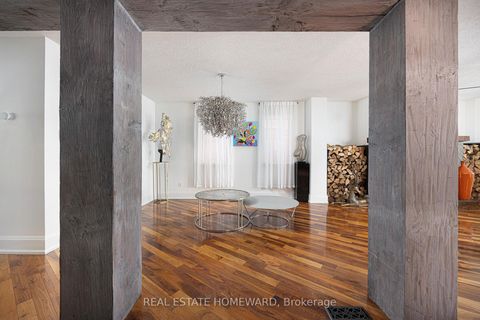 Photo 12 at 2 Park Avenue, The Beaches, Toronto