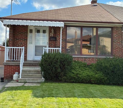 Photo 0 at 31 Ryewood Drive, Jane Heights, Toronto